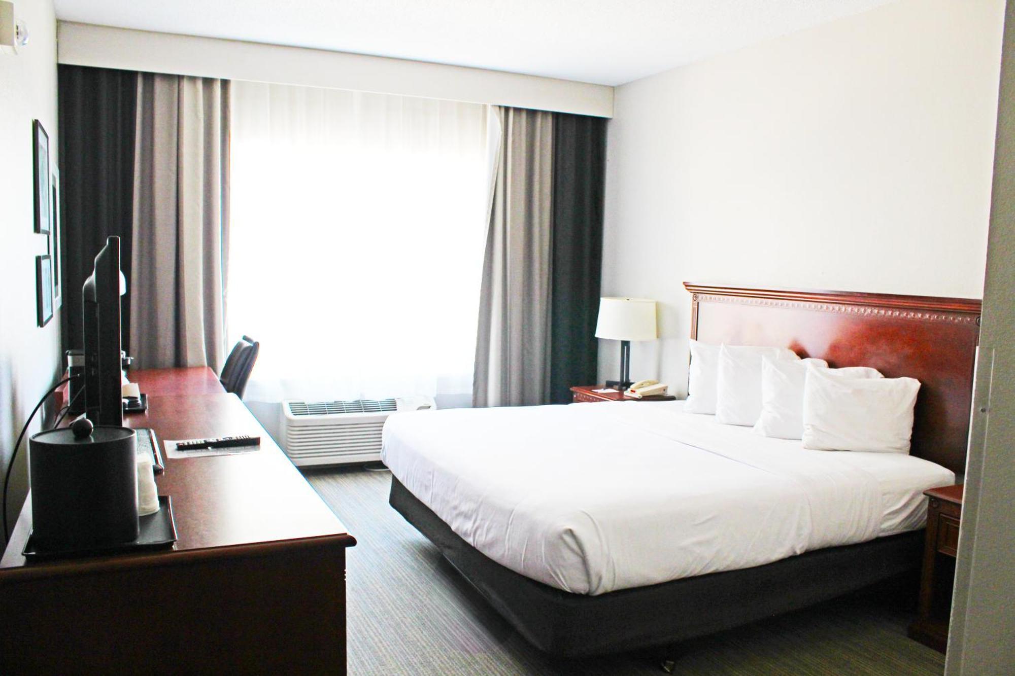 Hotel Independence &